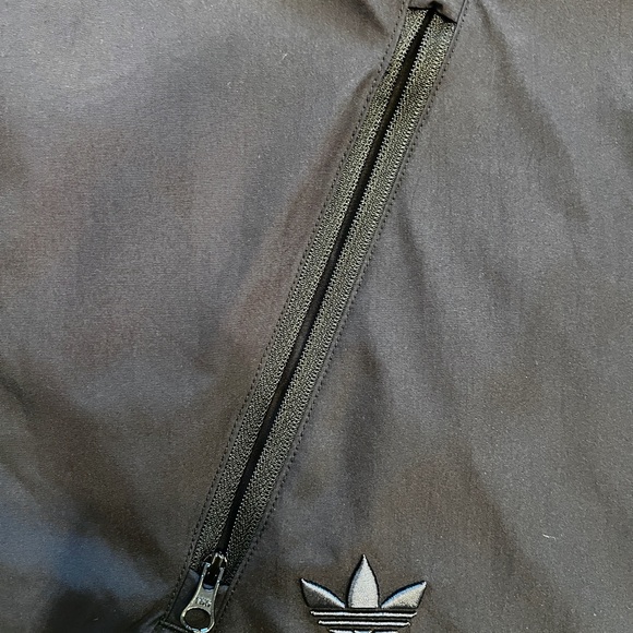 Adidas Adicolor Neuclassics Track Jacket in black - Picture 7 of 11